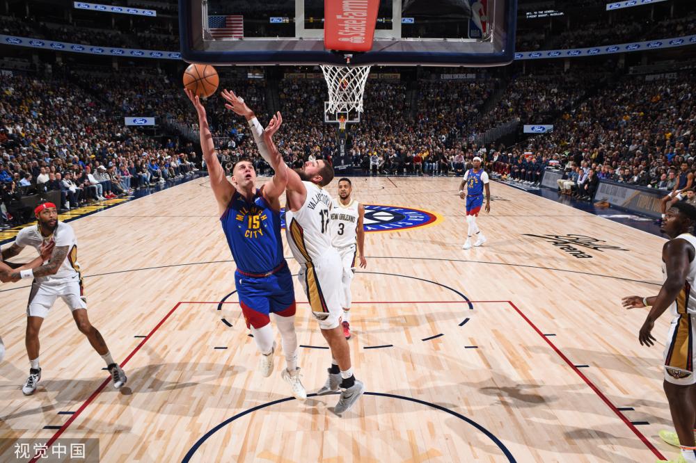 接下来她将 接下来她将