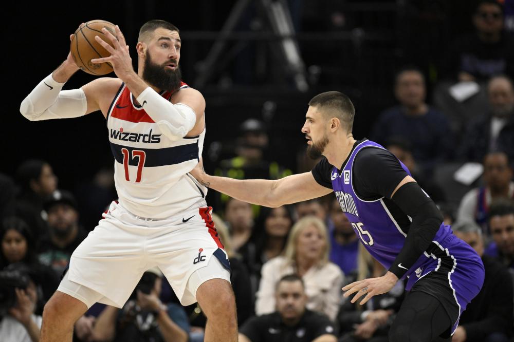 球员站位变 球员站位变