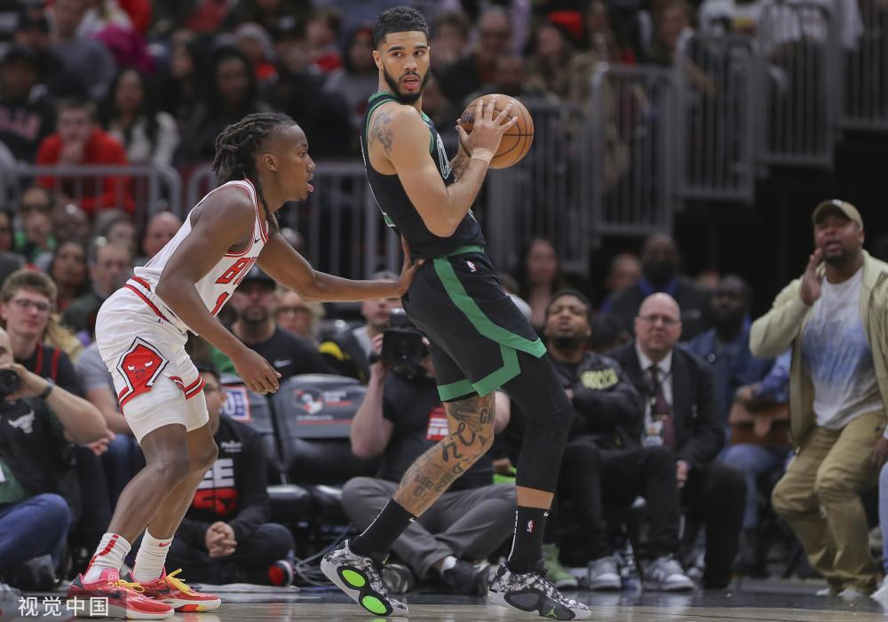 间的峥嵘 间的峥嵘